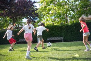 Read more about the article Cum să alegi sportul potrivit pentru copilul tău?